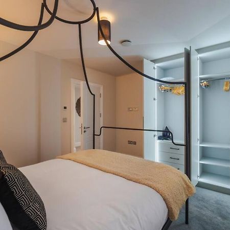 Appartement 1Br Gem, Private Parking à Windsor Extérieur photo